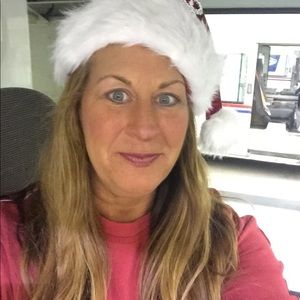 Meet your Posher, Christine